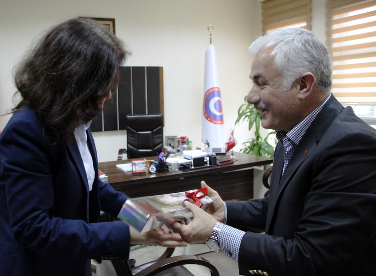 Çubuk Belediye Başkanı Özden'den 'Hemşireler Haftası' Mesajı