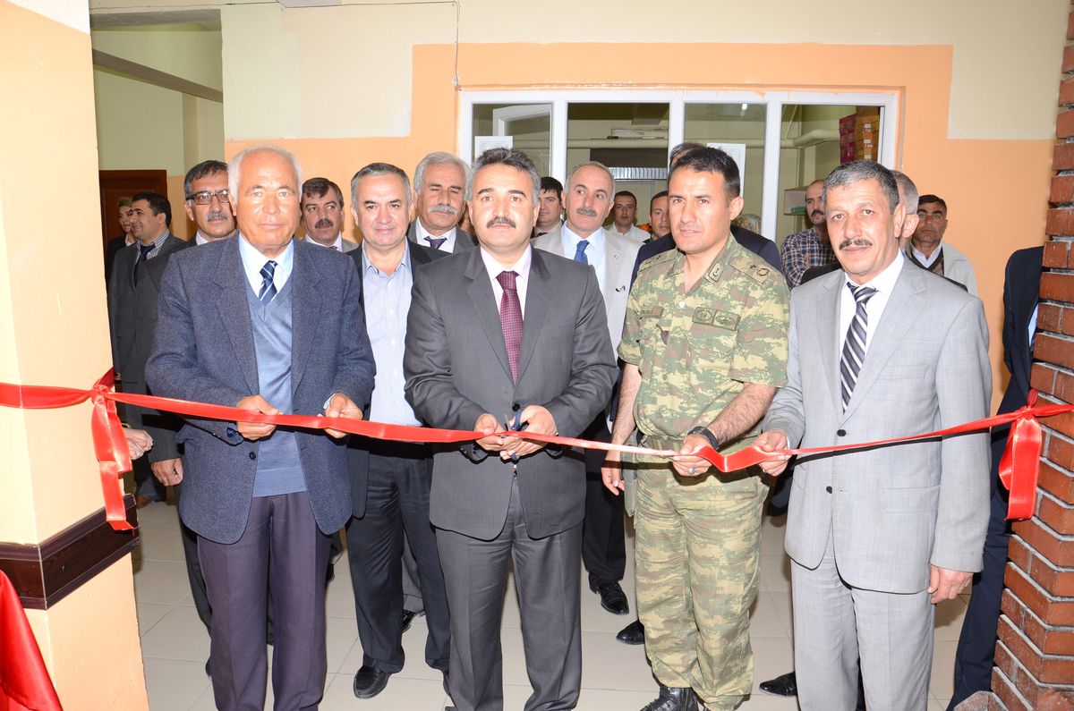 Dulkadiroğlu Anadolu Lisesi\'nden Bilim Fuarı