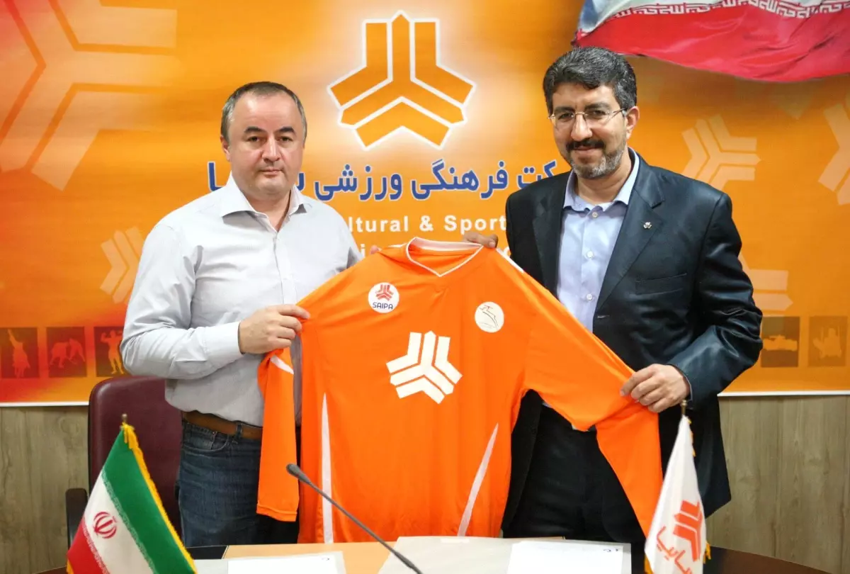 Engin Fırat, Yeniden İran\'da