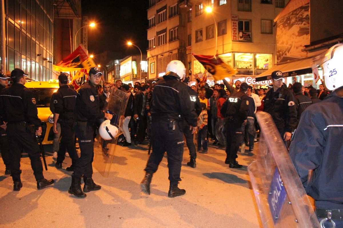 Erzurum\'da Derbi Maç Sonrası Gerginlik