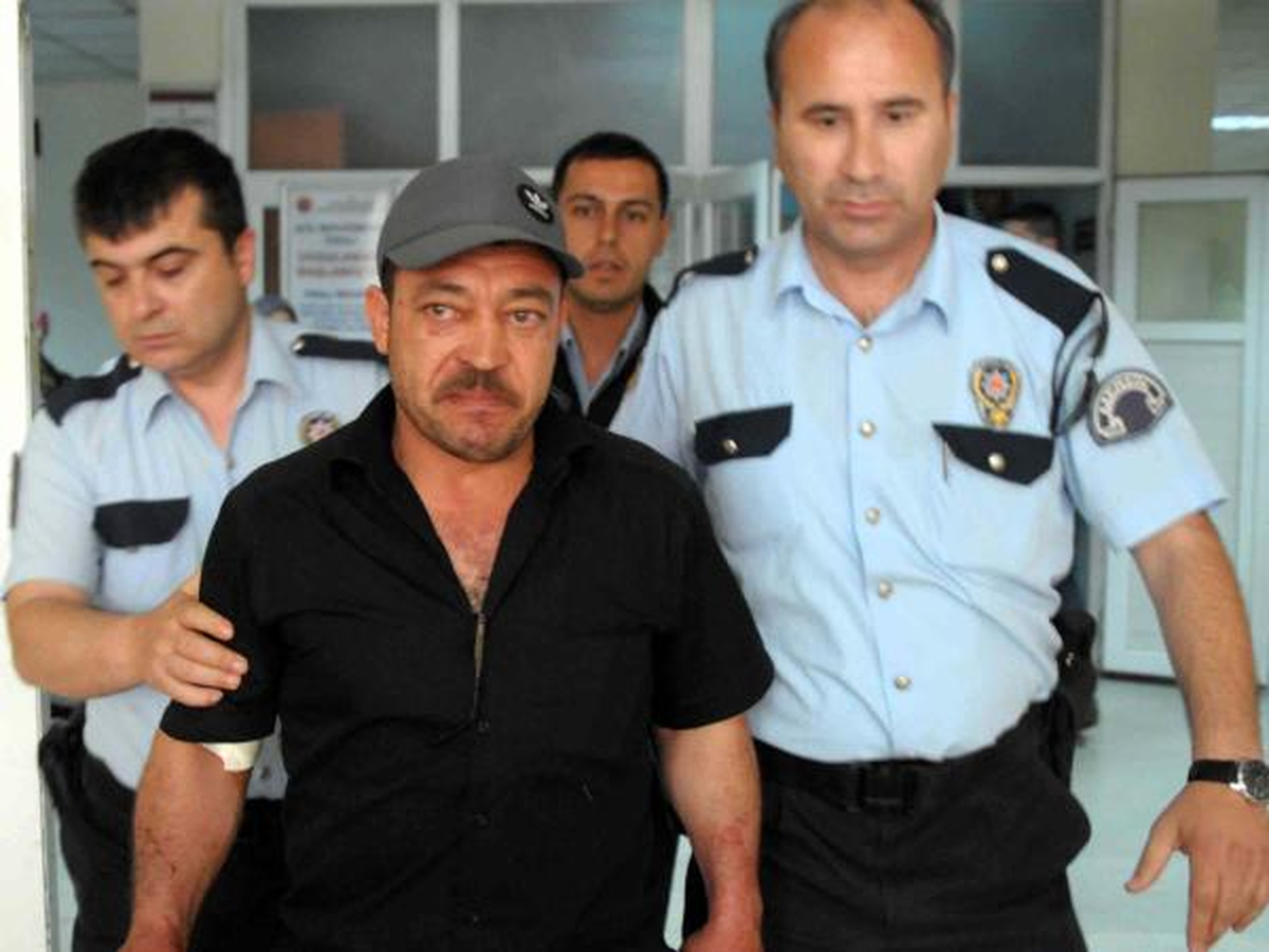 Eski Eşini Bıçakladı