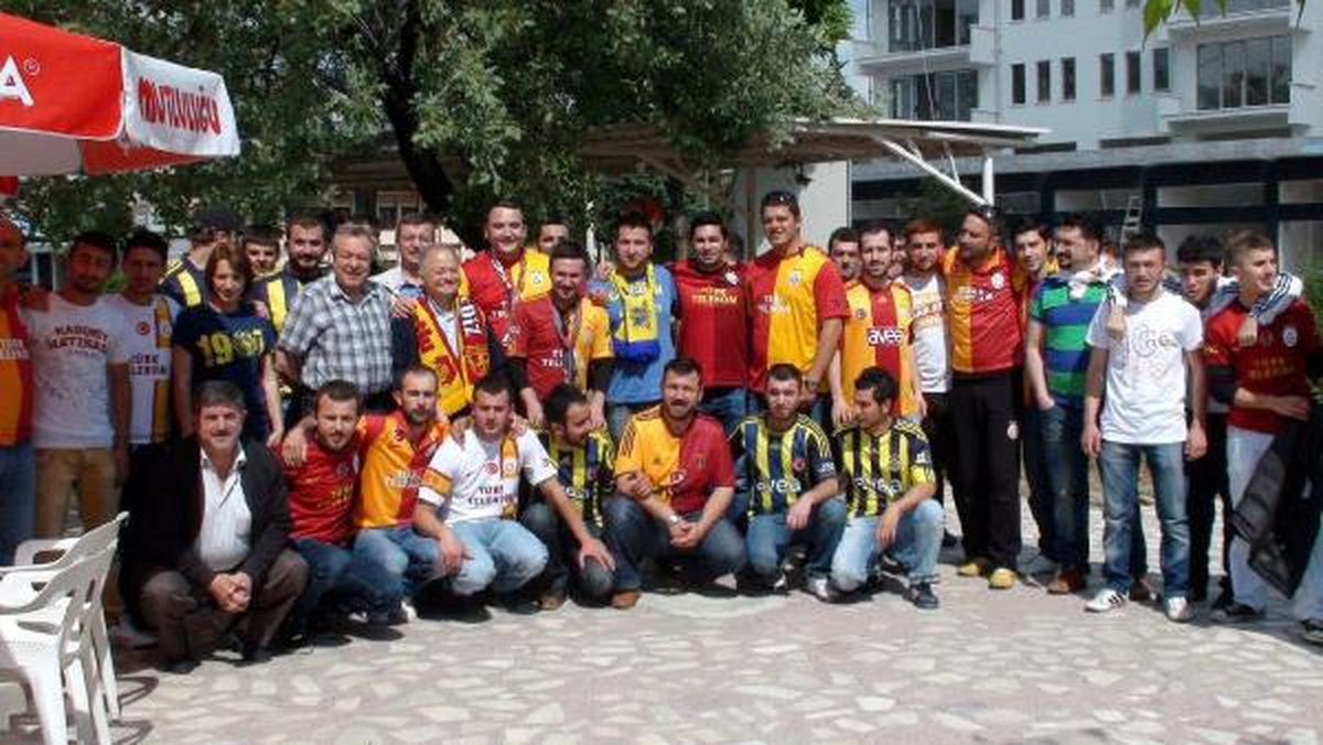 Bir Konuda Anlaştılar