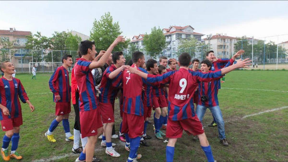 Güneşspor U16 Takımı Şampiyonluğunu İlan Etti