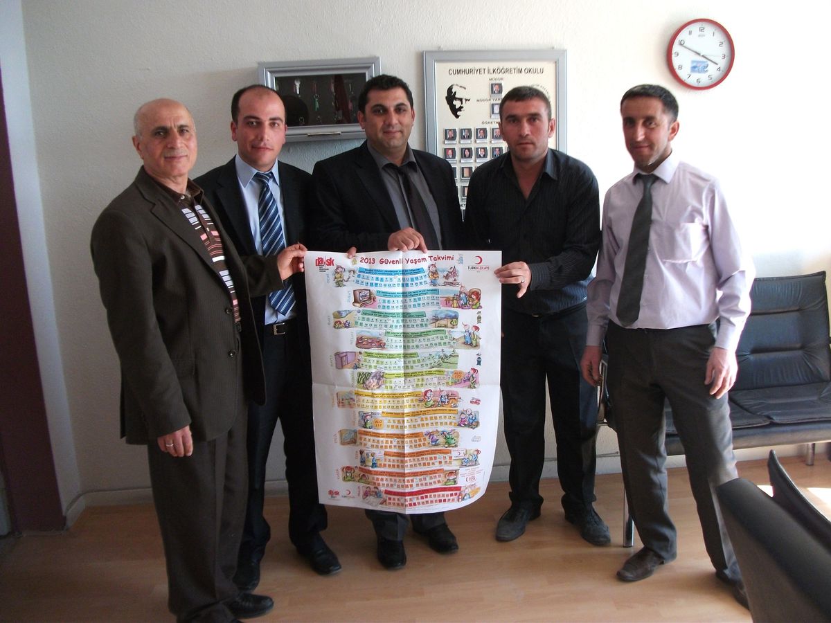 Kızılay'dan İlkokullara Güvenli Yaşam Takvimi