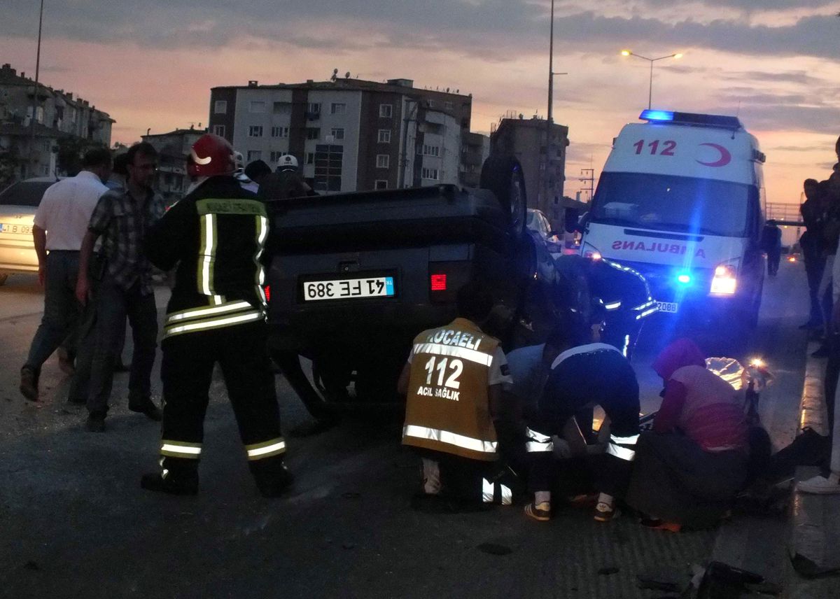 Kocaeli\'de Trafik Kazası: 1 Yaralı