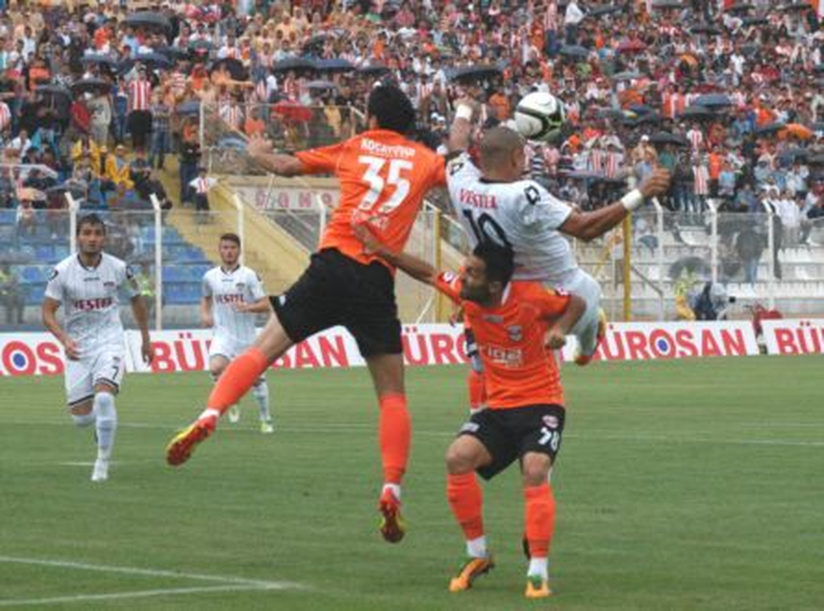 Manisaspor\'da Play Off Sevinci
