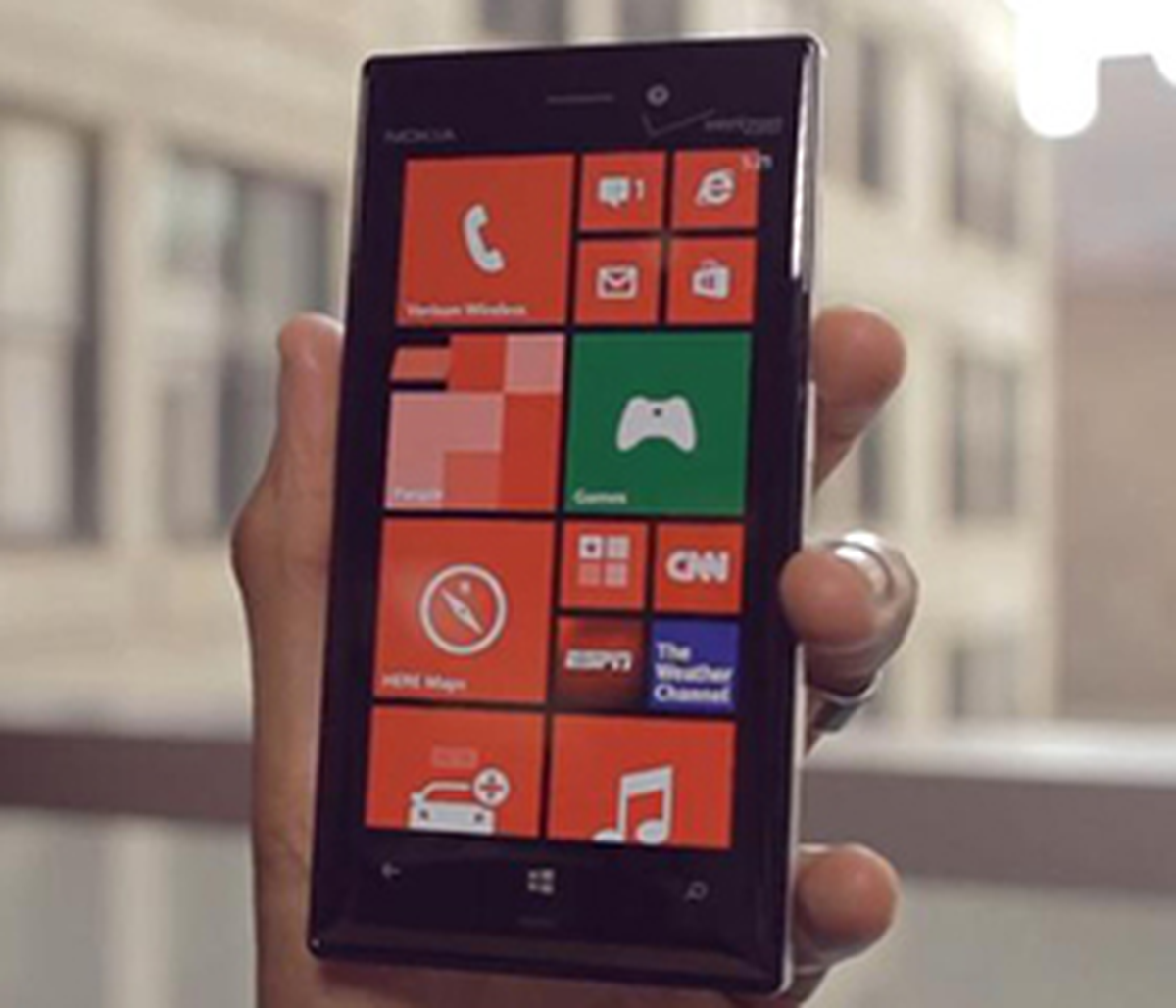 Nokia Luımia 928 Resmi Olarak Duyuruldu