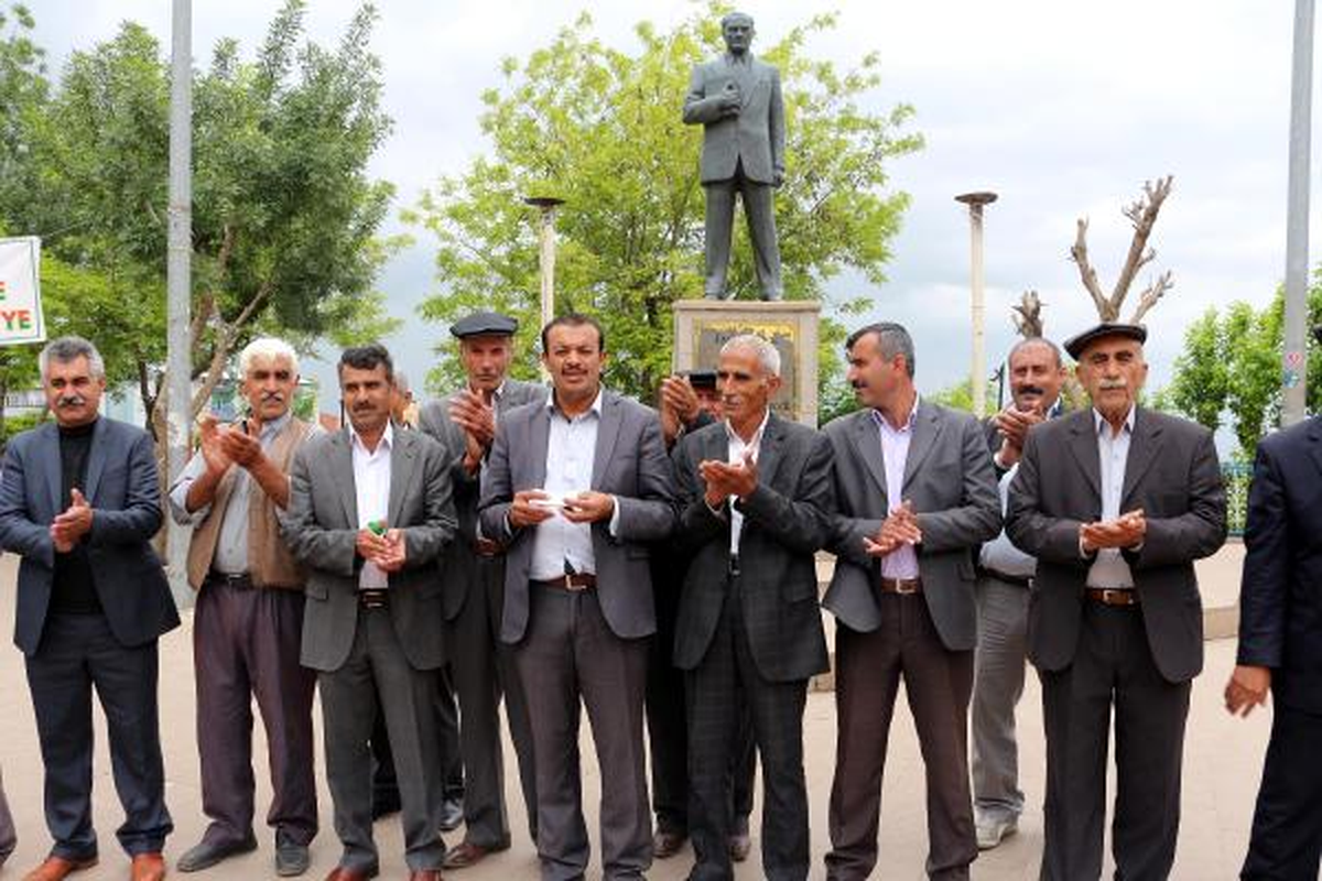 Şırnak\'ta Muhtarlardan \'Çözüm Süreci\'ne Destek