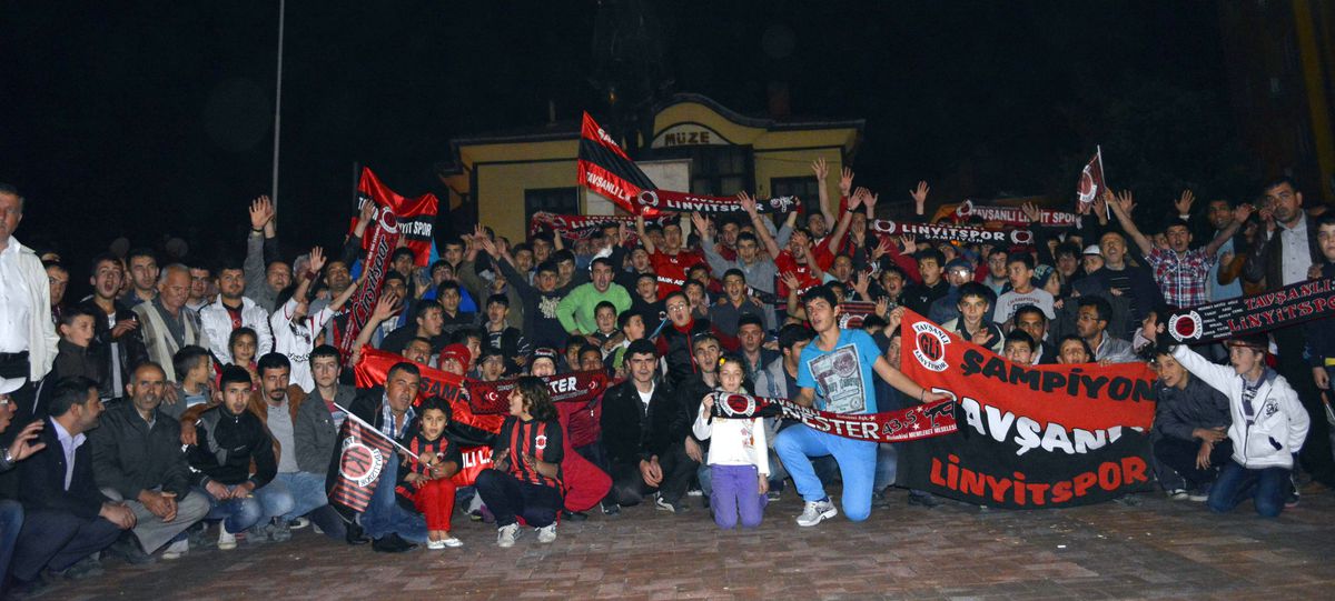 Tavşanlı Linyitspor, Şampiyon Gibi Sevindi