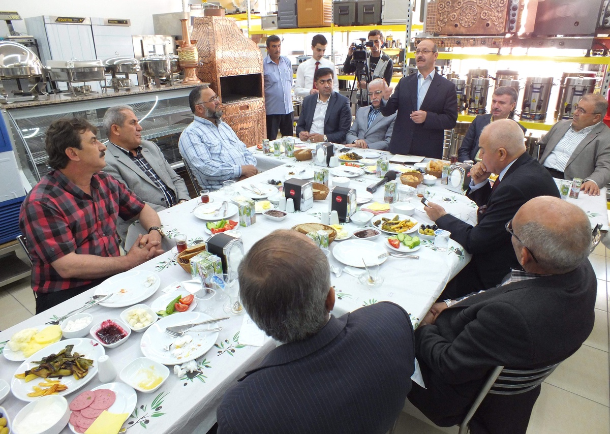 AK Parti İl Teşkilatı'nın İstişare Toplantıları Sürüyor