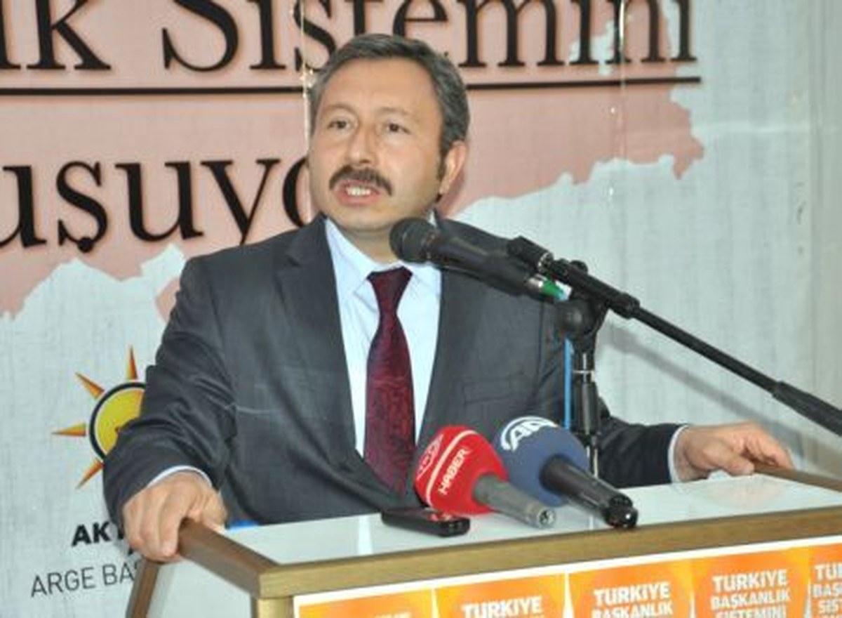 AK Parti\'li Bal, Kaza Geçirdi