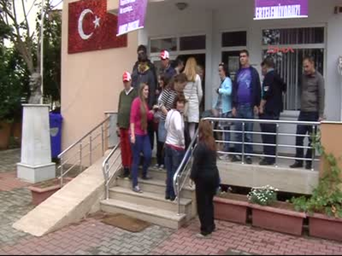 Zihinsel Engelliler İçin \'Bakış Açını Değiştir\'