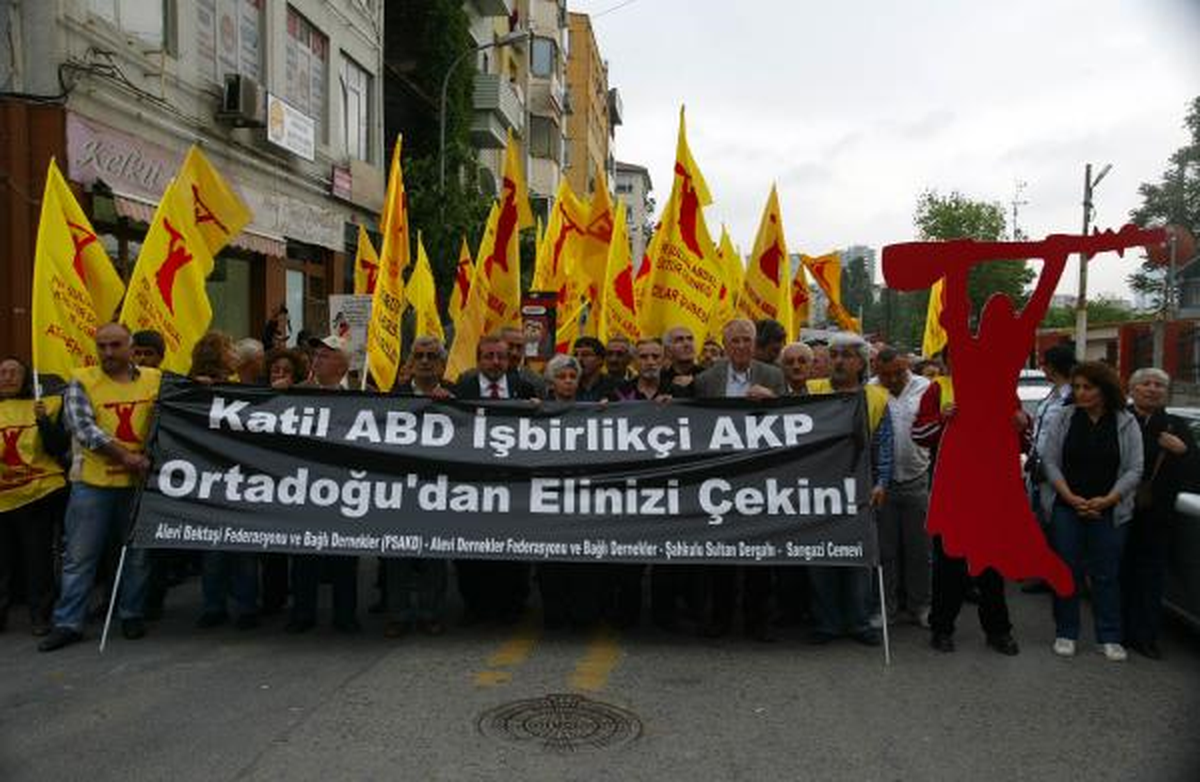 Alevi Dernekleri Reyhanlı\'daki Saldırıyı Protesto Etti