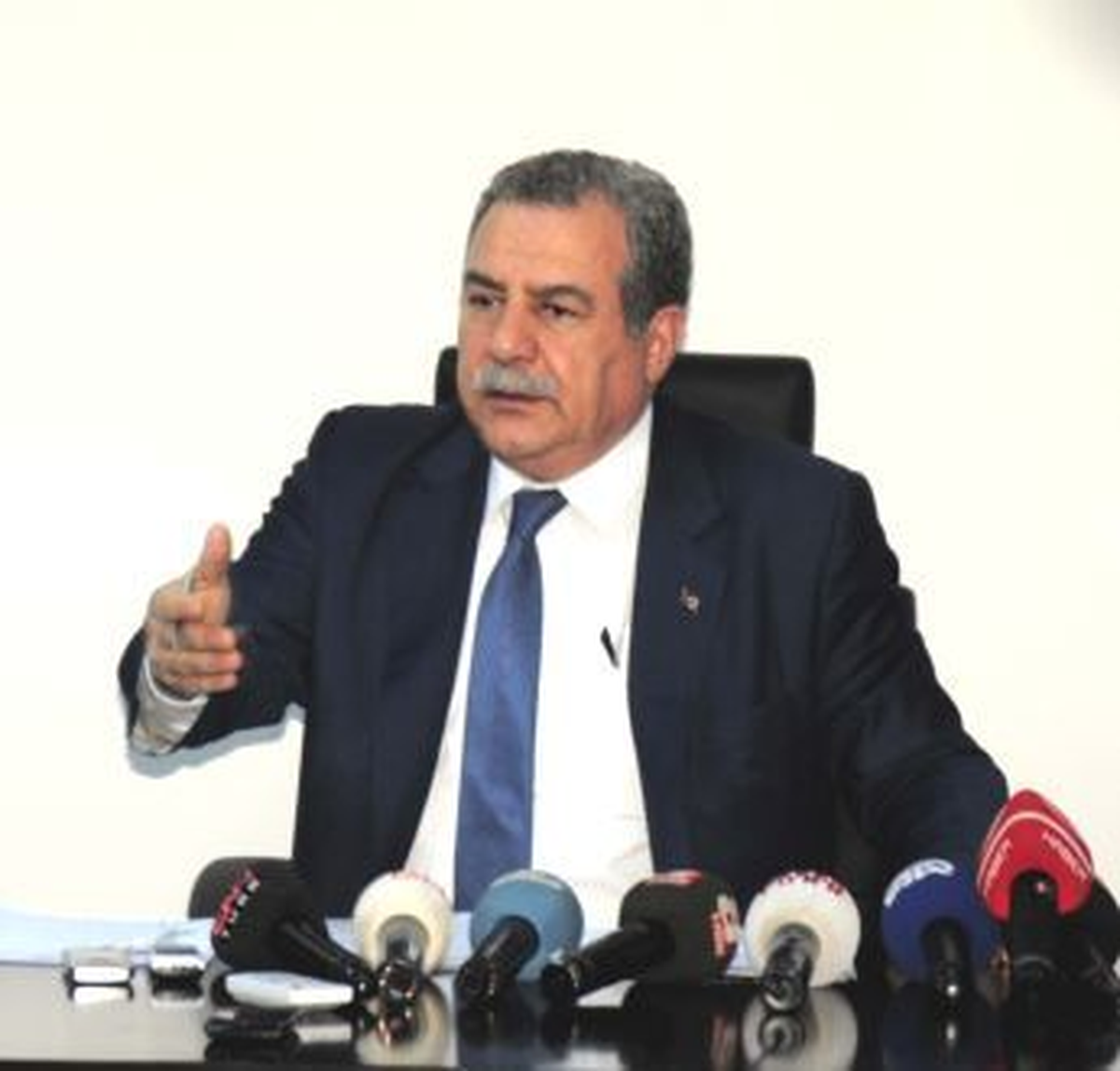 Bakan Güler: "Soğukkanlı Olmak Zorundayız"
