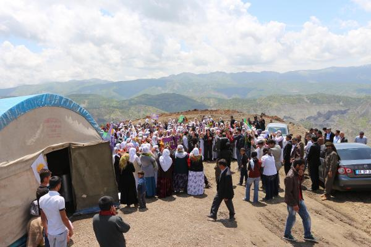 PKK'lılara Siyaset Çağrısı