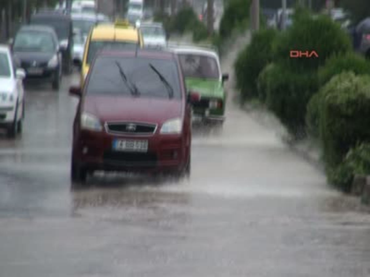 Bolu Bahar Yağmurunda Sırılsıklam Eğlence Bahar Yağmurunda Sırılsıklam Eğlence