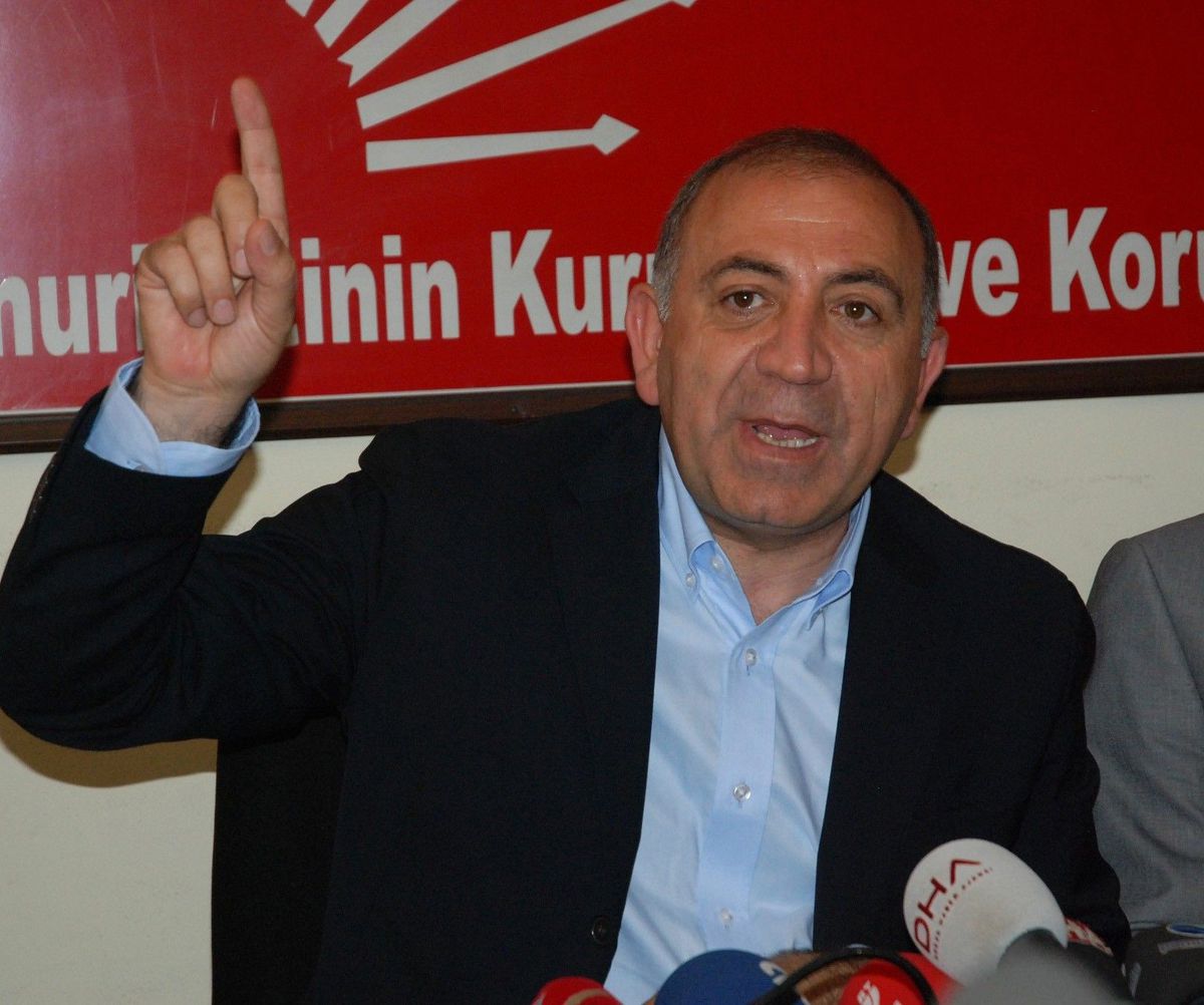 CHP Genel Başkan Yardımcısı Tekin Uşak\'ta