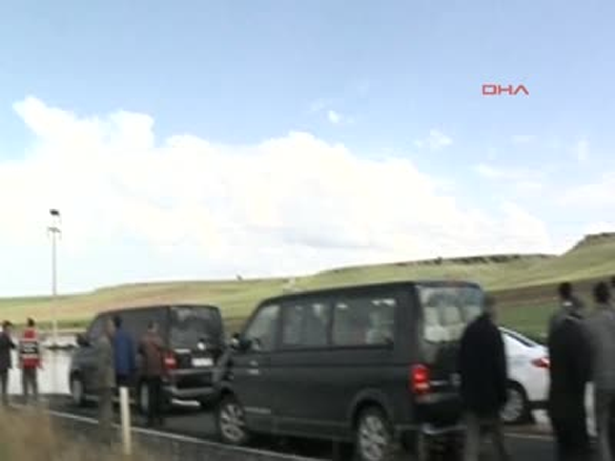 Diyarbakır İki Bakan Sel Nedeniyle Mahsur Kaldı