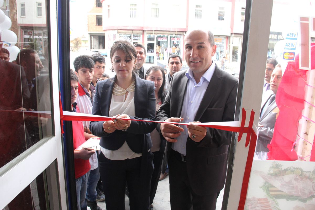 Hakkari'de Yeni İşyeri Açılışı