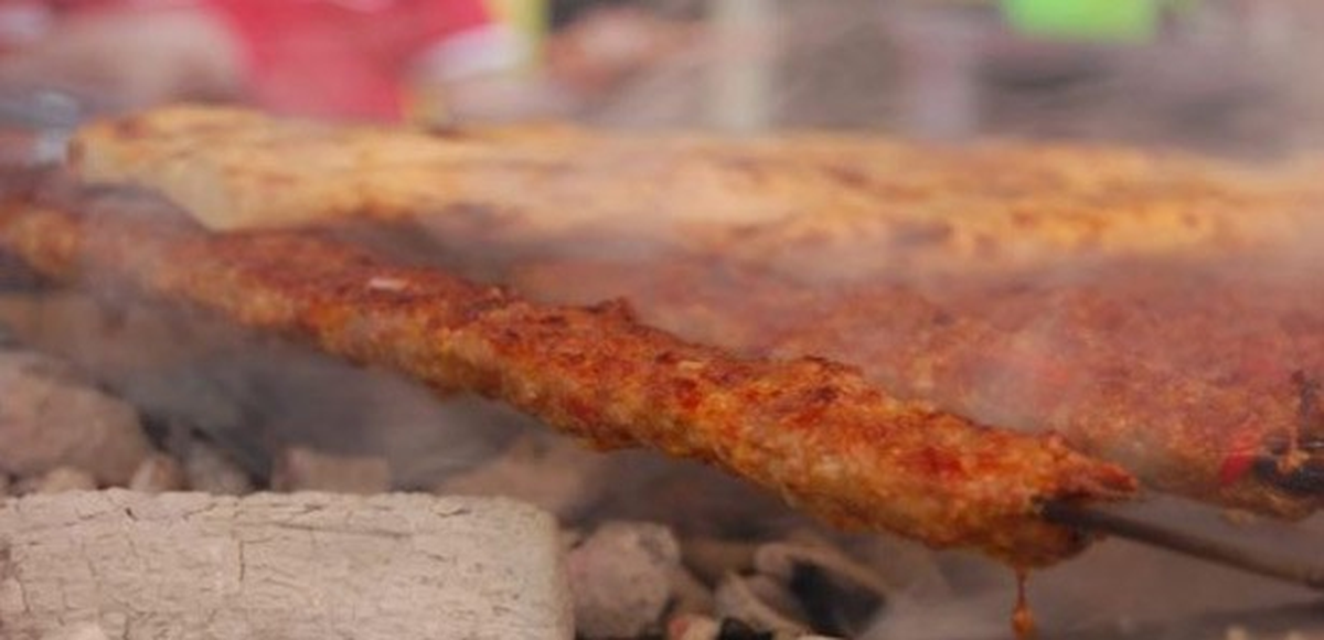 Harward\'lı Preston, Adana Kebabı Satacak