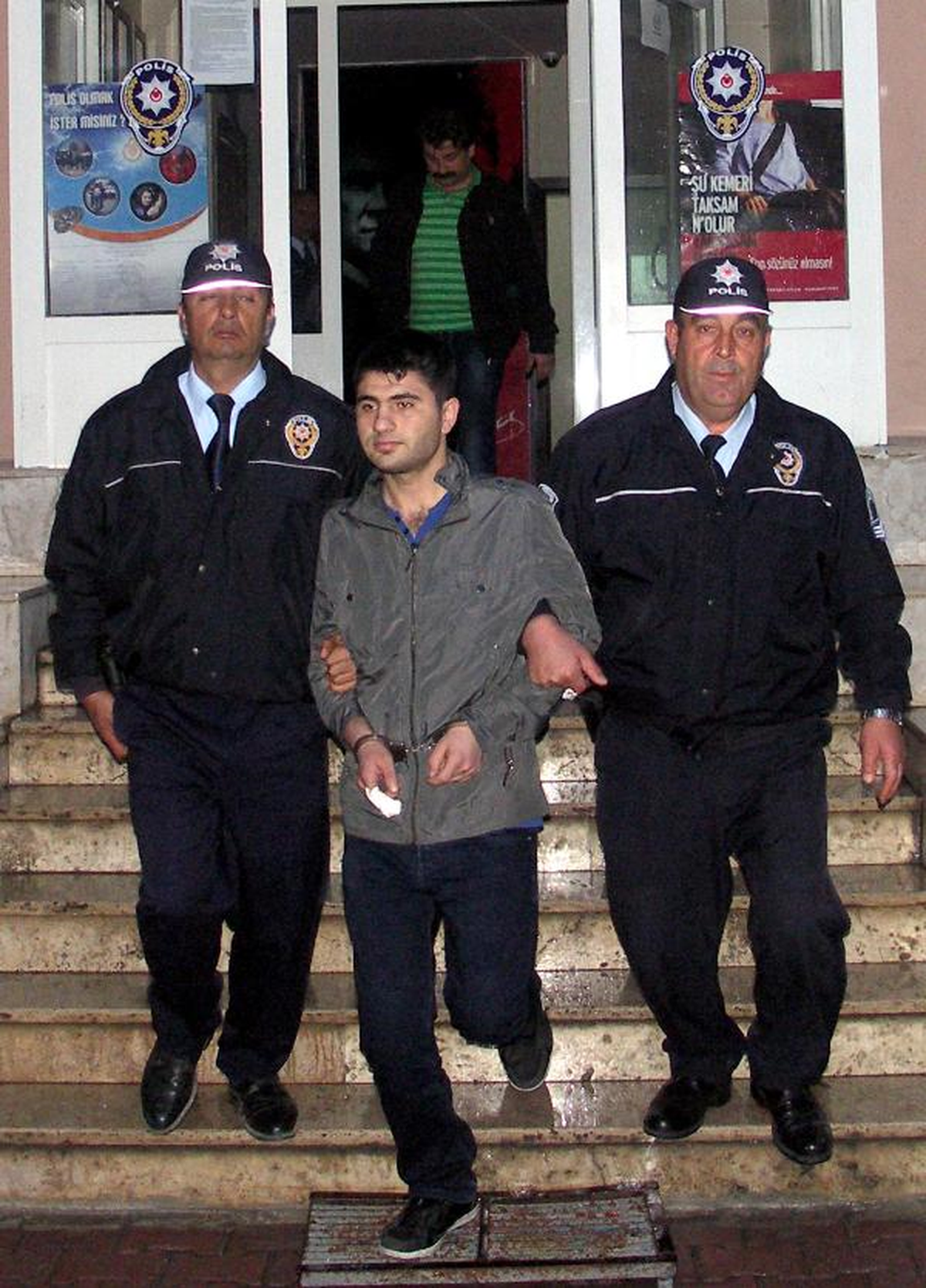 Otobüste Koltuk Değiştirince Yakalandı