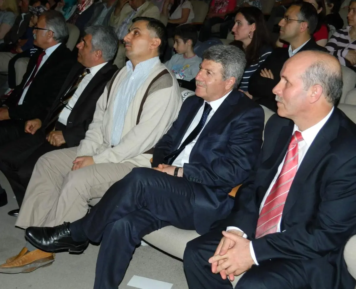 İlkokul Öğrencilerinden Uzun Metrajlı Film