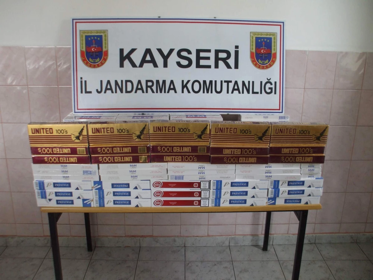 Jandarma\'dan Kaçak Sigaraya Geçit Yok