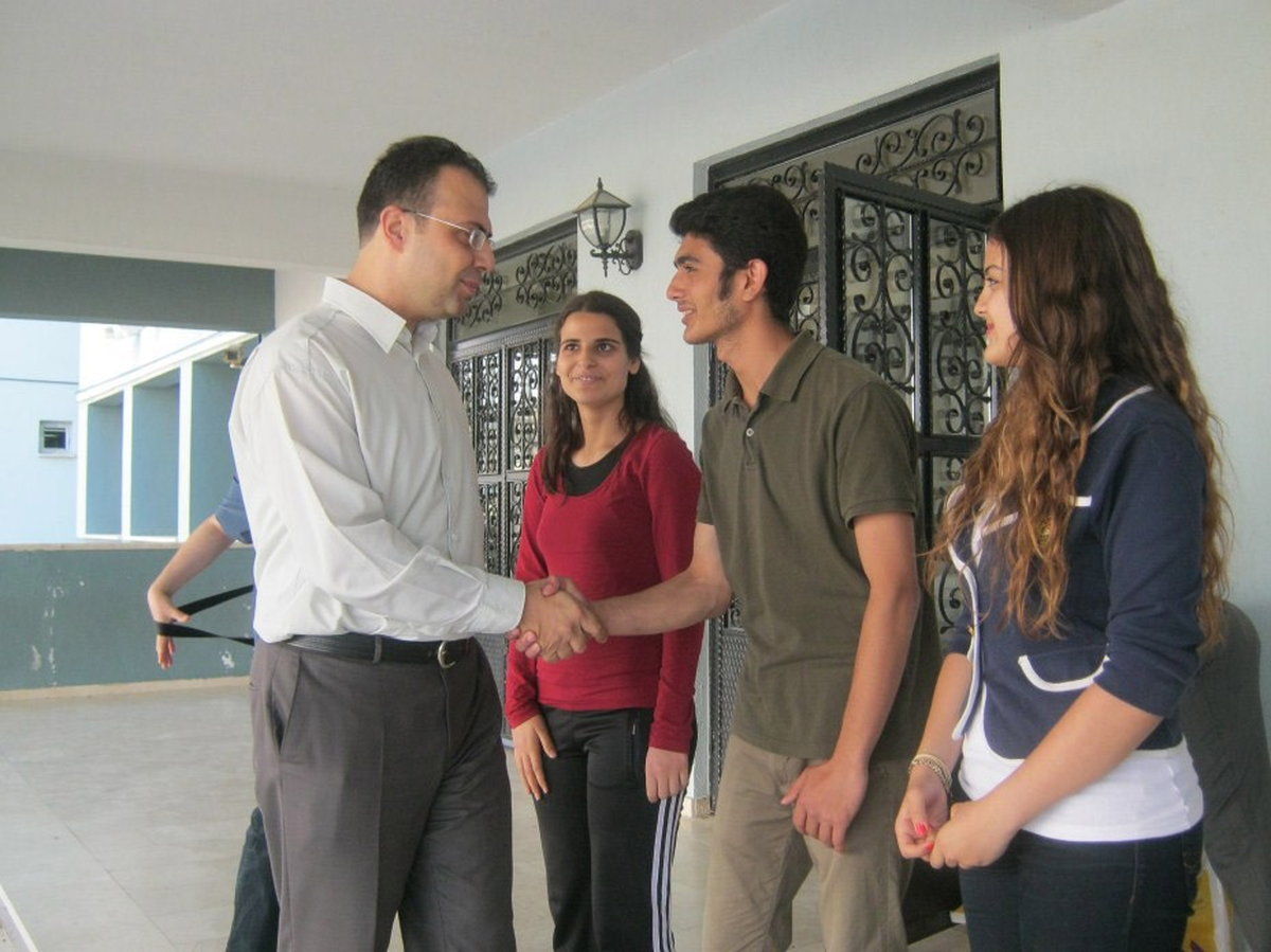 Menderes Anadolu Lisesi Anneleri Unutmadı