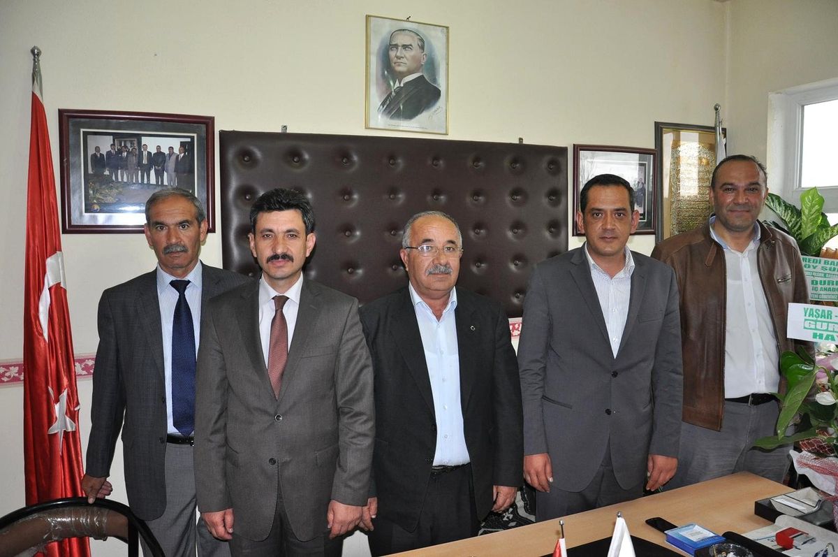 MHP İlçe Teşkilatından, Esatbeyoğlu'na, Hayırlı Olsun Ziyareti