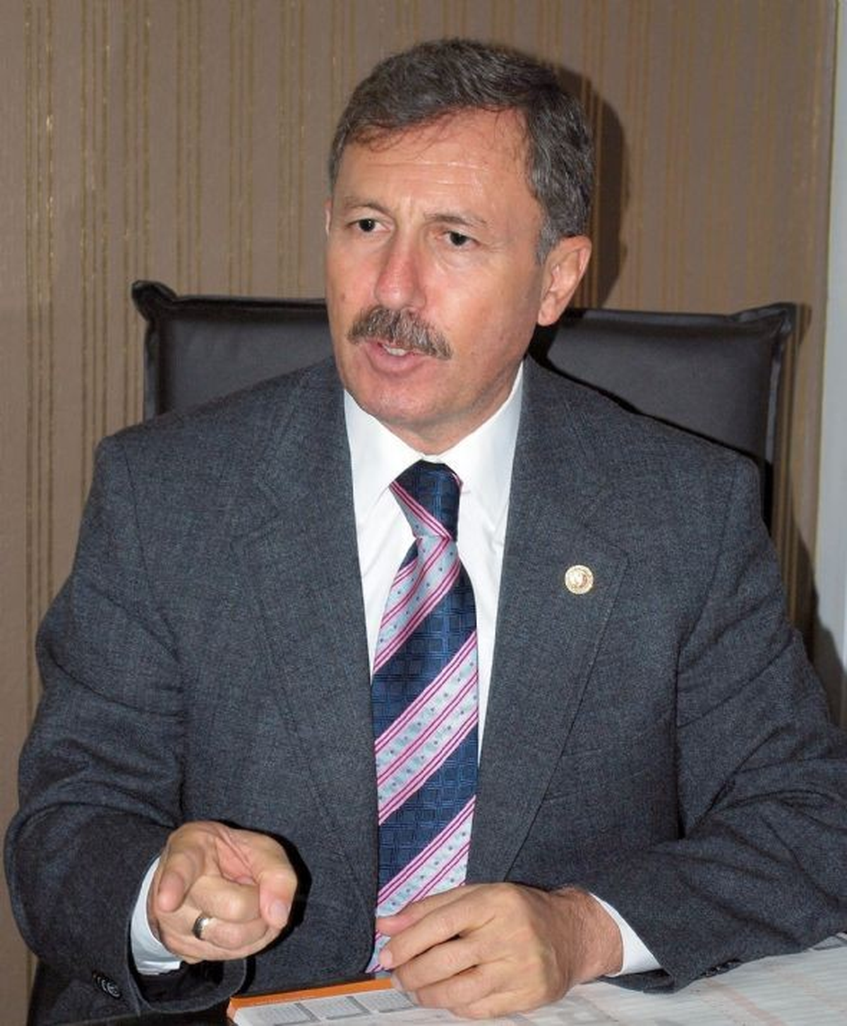 Özdağ'dan Çiftçiler Günü Açıklaması