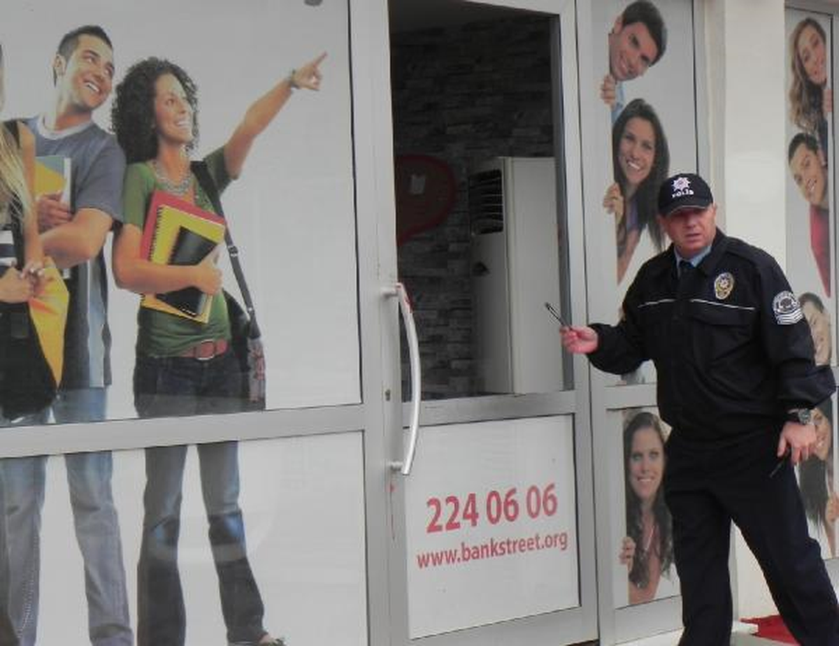 Polis Çalınan Televizyonları Kan İzlerini Takip Ederek Buldu