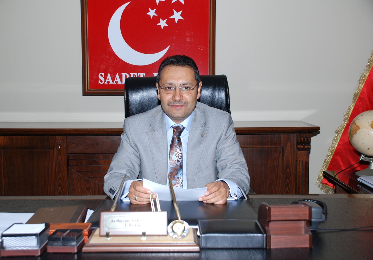 Sakartepe: "Türkiye, Suriye Bataklığına Sokulmak İsteniyor"