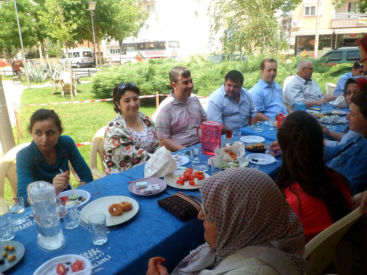 Salihli Mhp, Şehit Aileleri ile Bir Araya Geldi