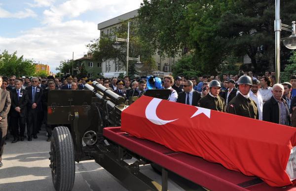 Şehit Pilotun Babası: Göklerde Kendimi Hür Hissediyorum Baba Diyordu (3)