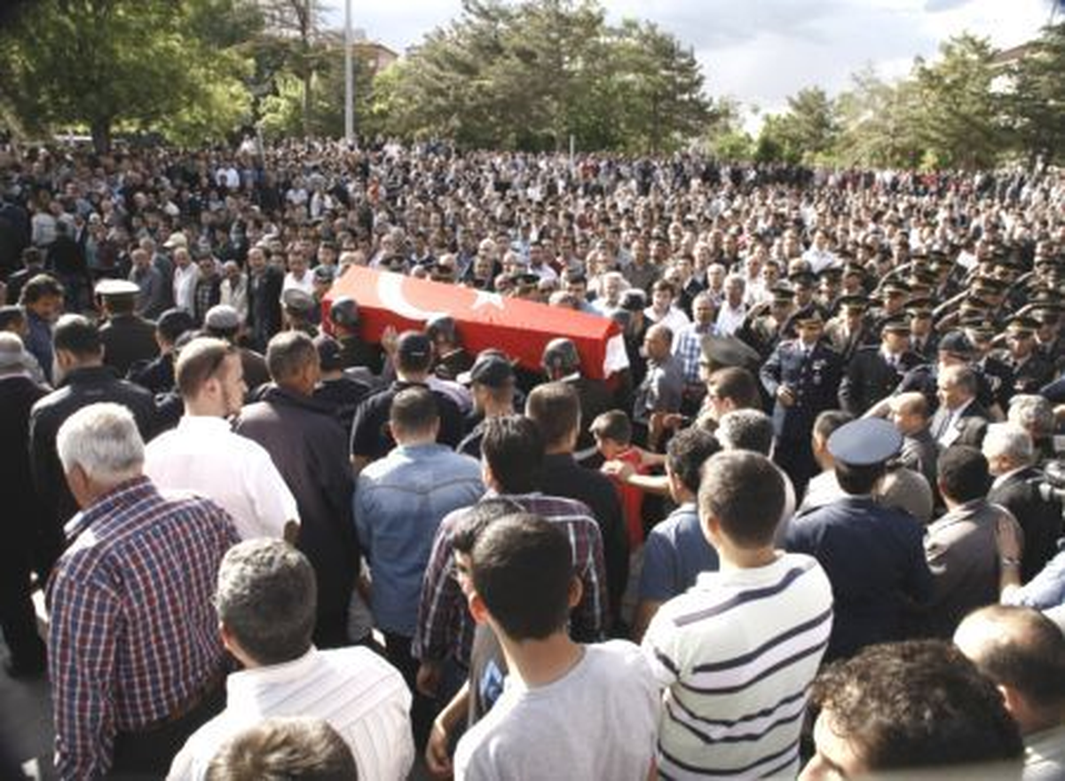 Şehit Pilotun Cenazesi Adana\'da