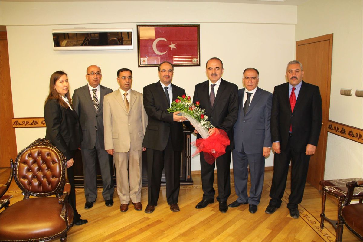 Sgk Çalışanlarından Vali Erol\'a Ziyaret