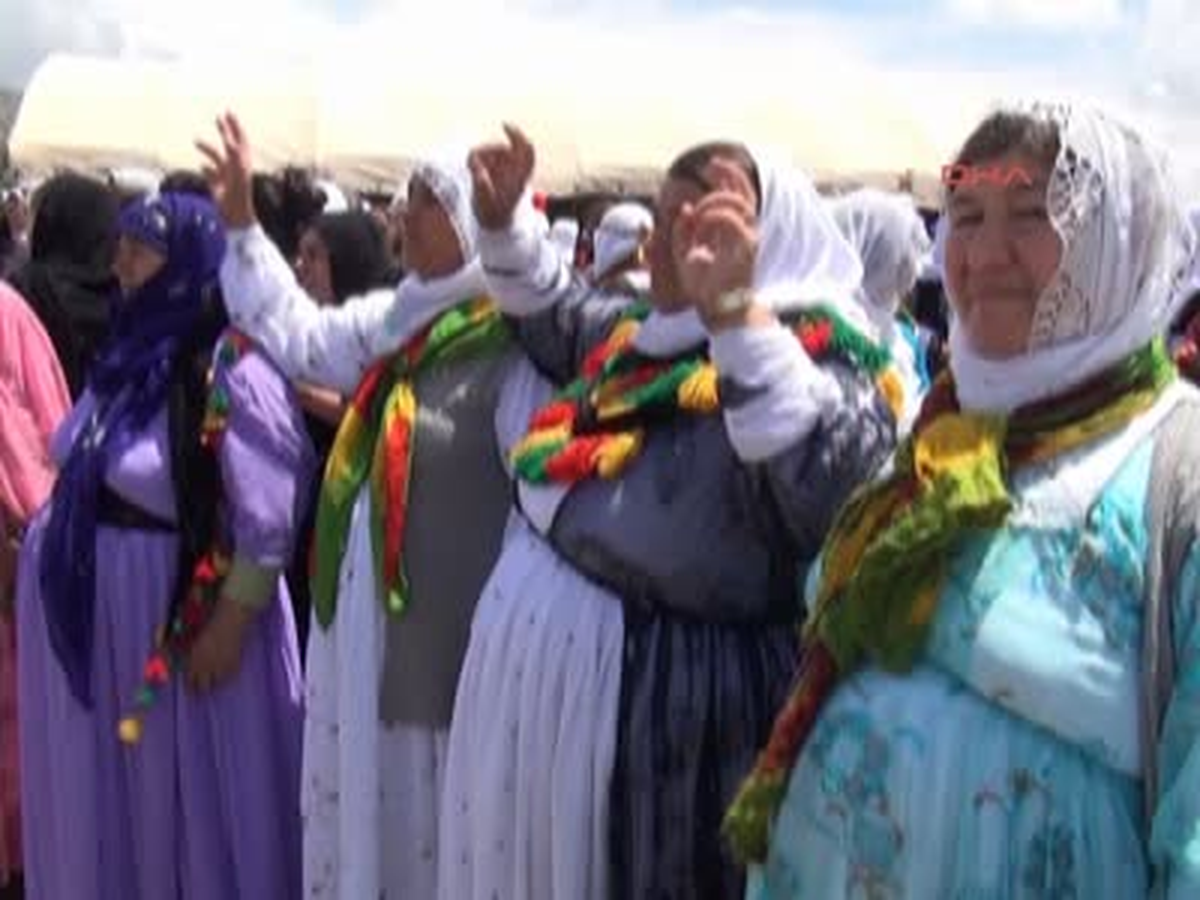 PKK'lılara Siyaset Çağrısı
