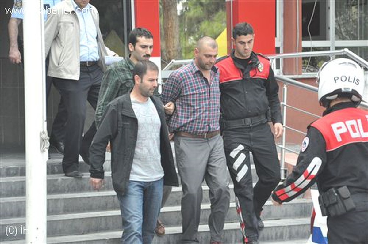 Soma\'daki Taksici Kardeşler Cinayeti