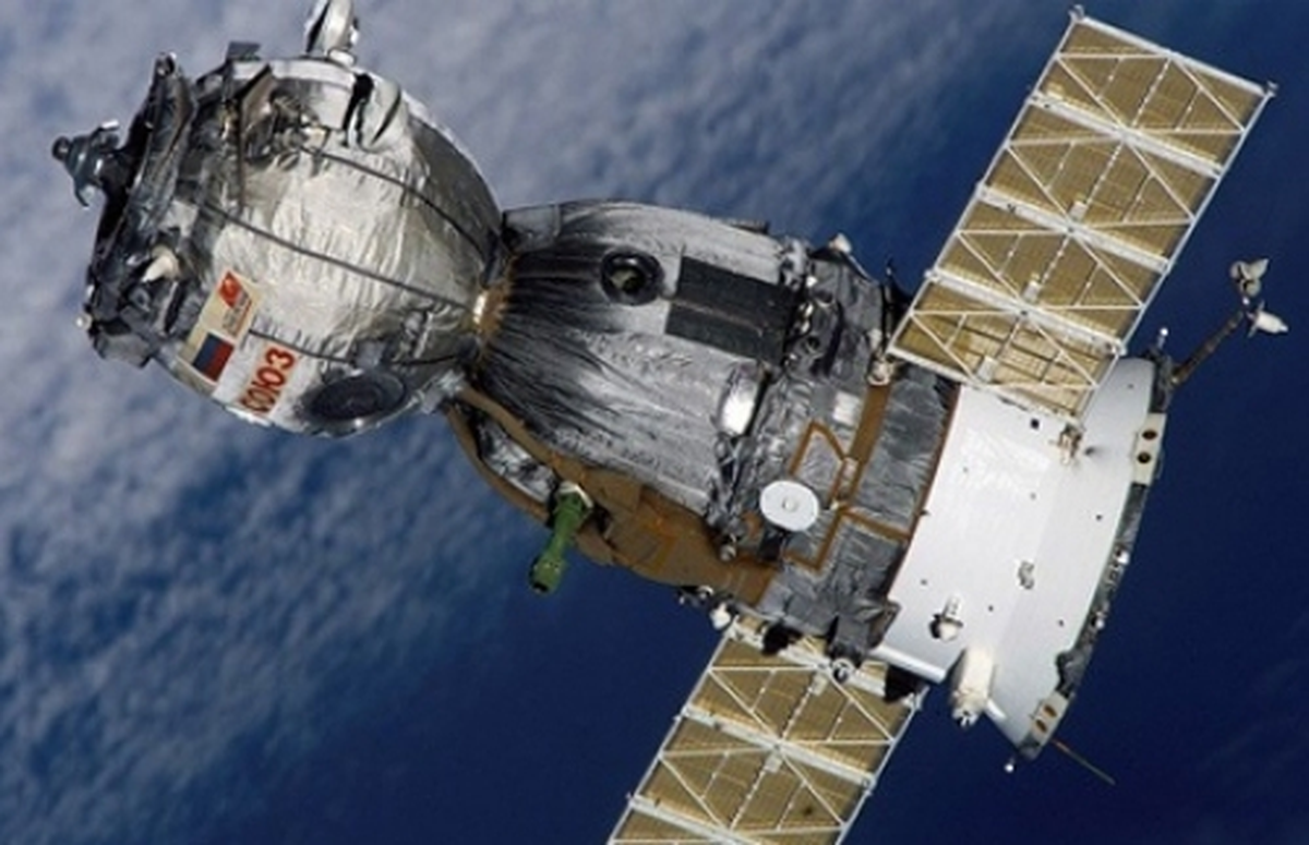 Soyuz, Mürettebatı ile Dönyüya Döndü