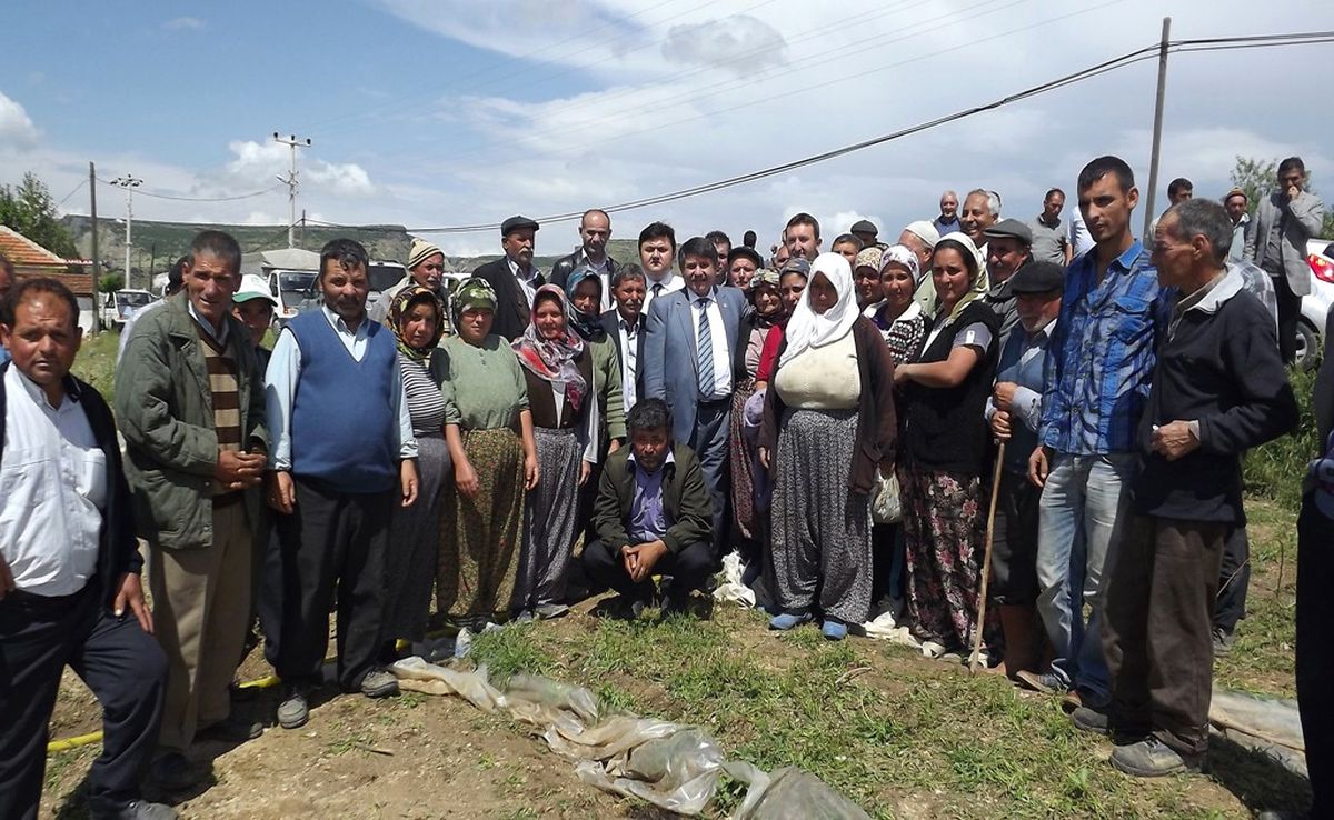 Tanrıverdi, Mağdur Çiftçileri Ziyaret Etti