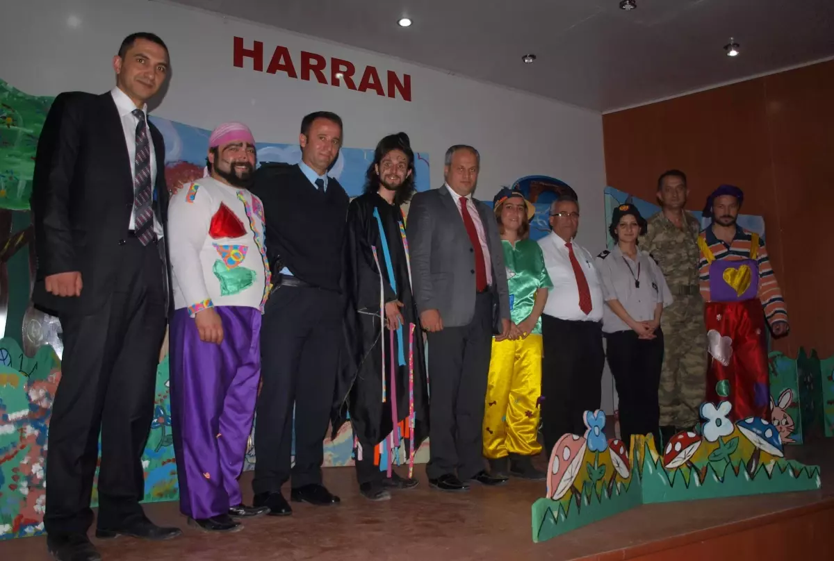 Tiyatro Mavi Harran\'da