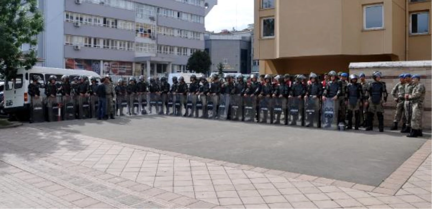Trabzon\'da Duruşması İçin Geniş Güvenlik Önlemi