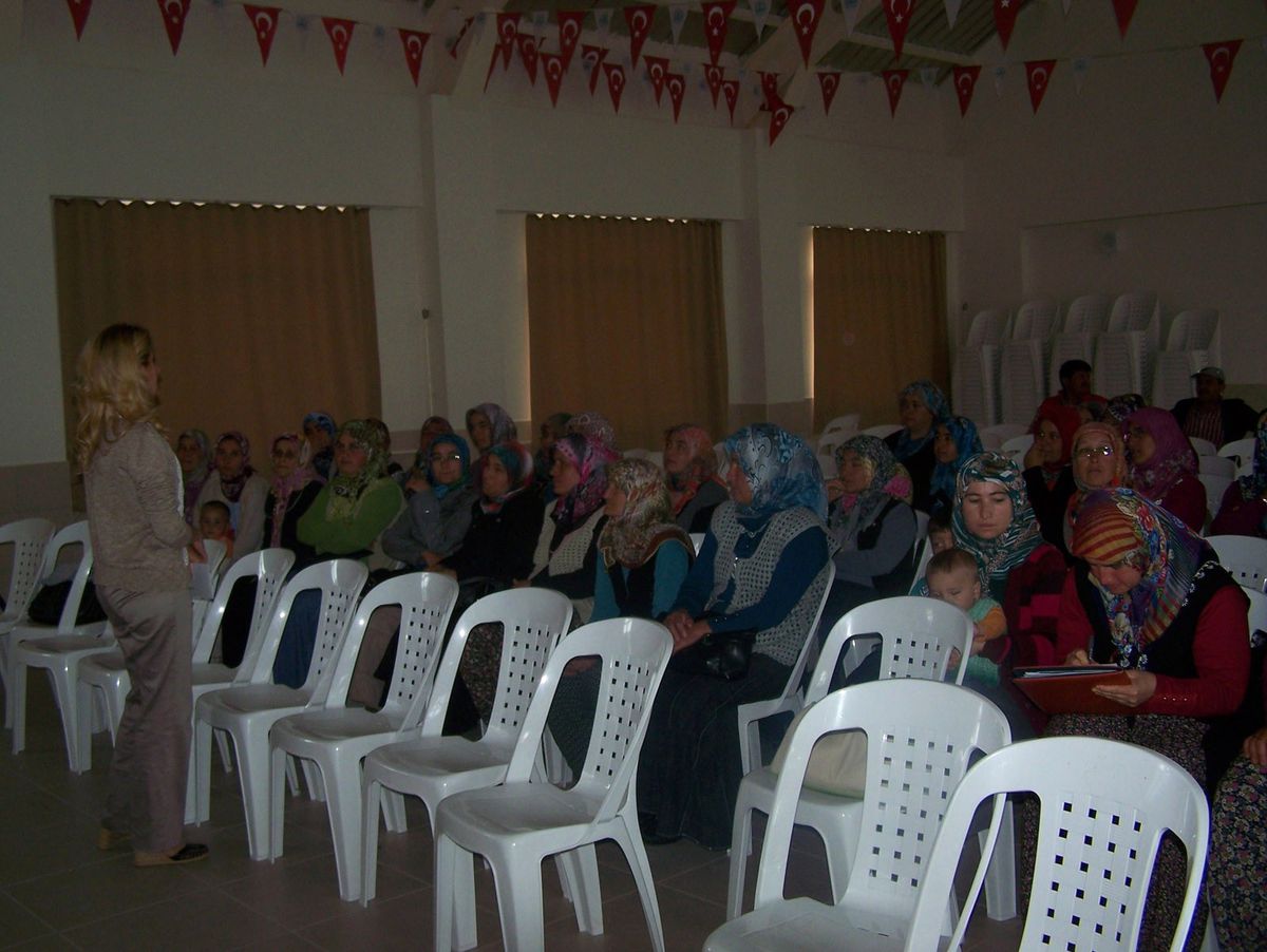 Aile İçi Eğitim Semineri Düzenlendi