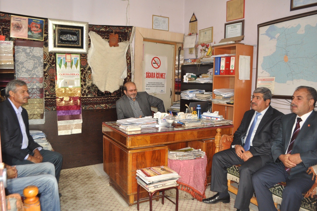 Ak Partiden Köy Muhtarları Derneği ve Hızmalı Muhtarına Ziyaret