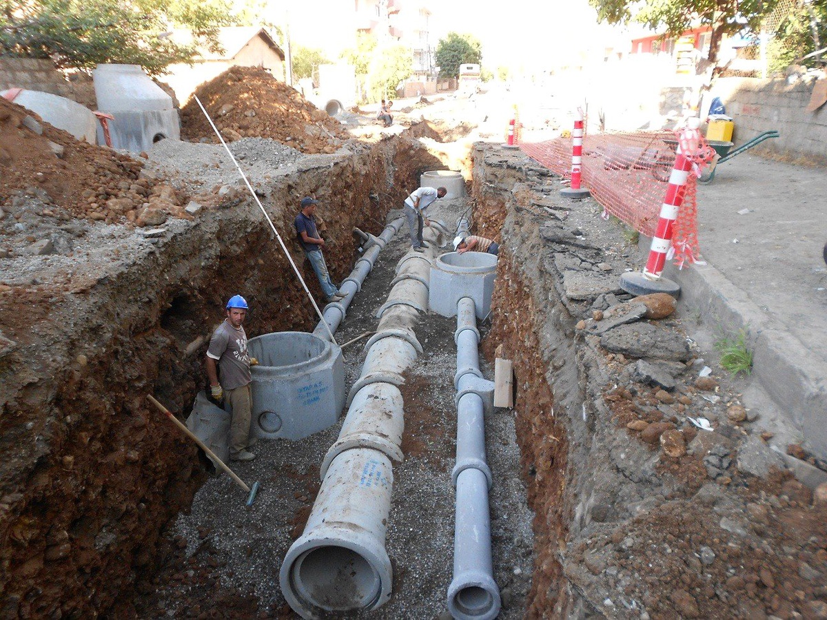 Bingöl'de Kanalizasyon Hattı Çalışması