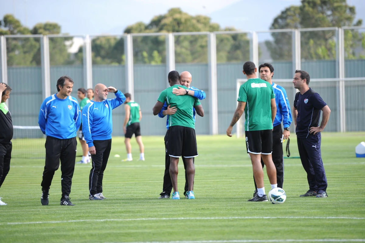 Bursaspor, Gençlerbirliği Maçı Hazırlıklarına Başladı