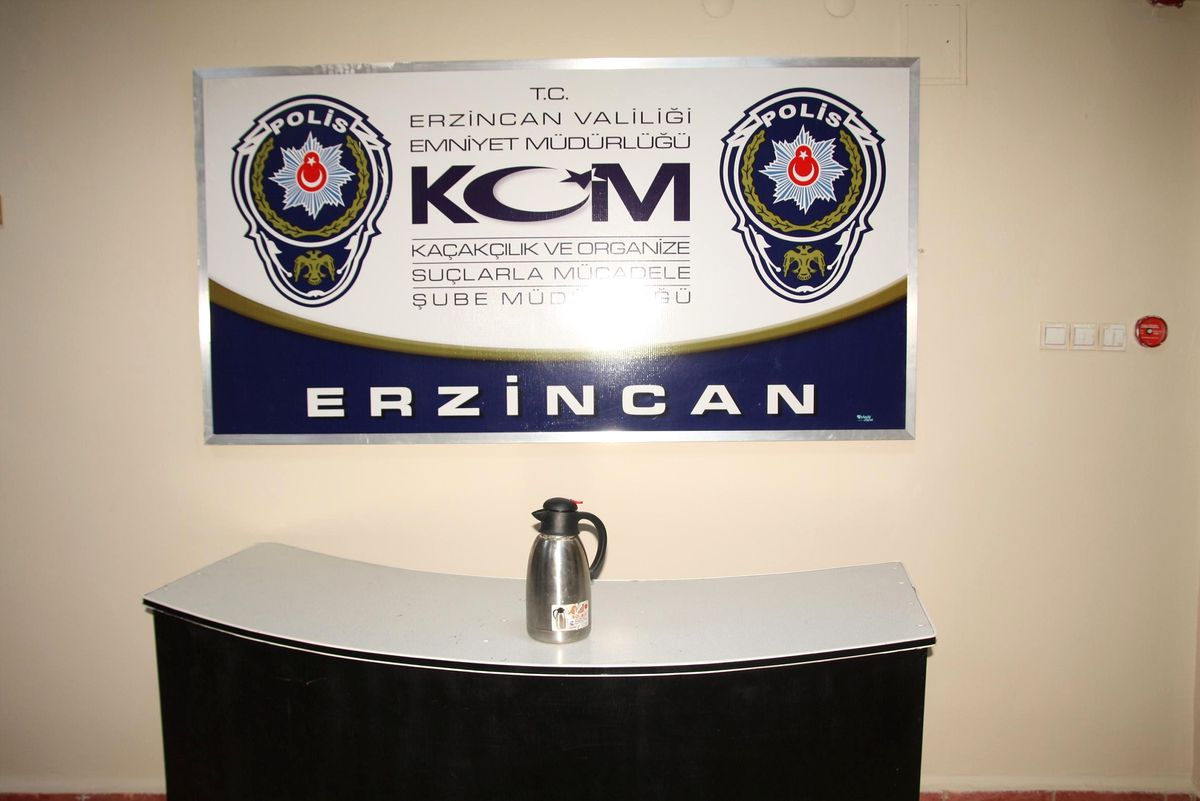 Çay Termosundan Uyuşturucu Çıktı