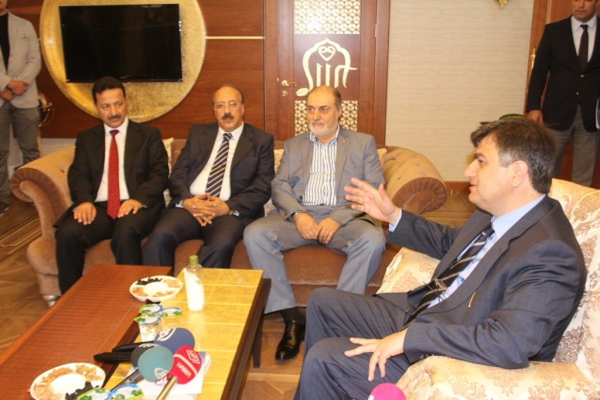 Çetinsaya, Beraberindeki Heyet ile Siirt'e Geldi