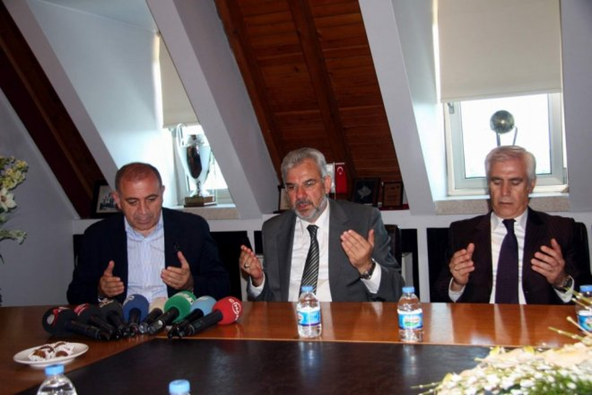 CHP Genel Başkan Yardımcısı Tekin\'den Bursaspor\'a Taziye Ziyareti