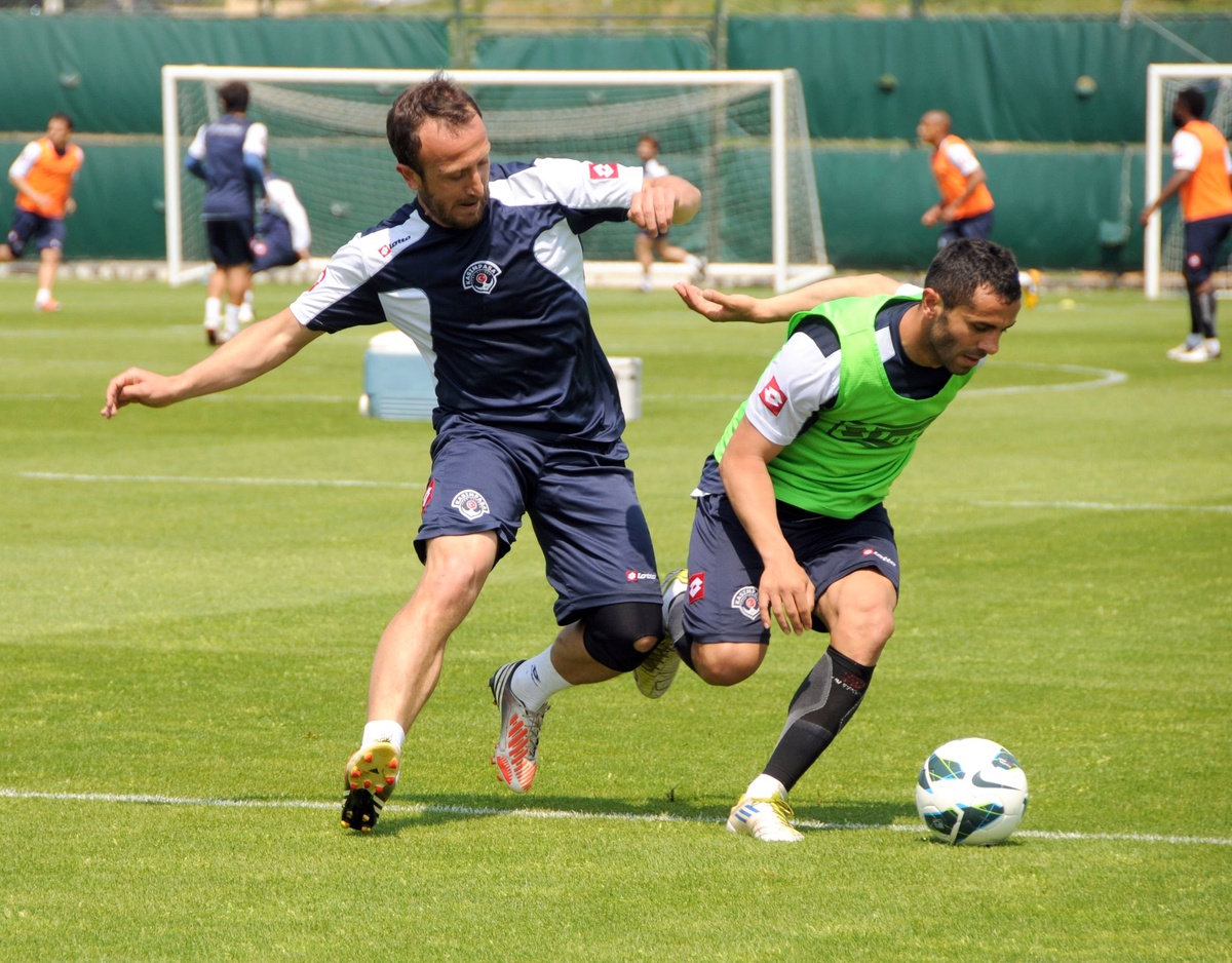 Kasımpaşa\'da İstanbul Büyükşehir Belediyespor Maçı Hazırlıkları